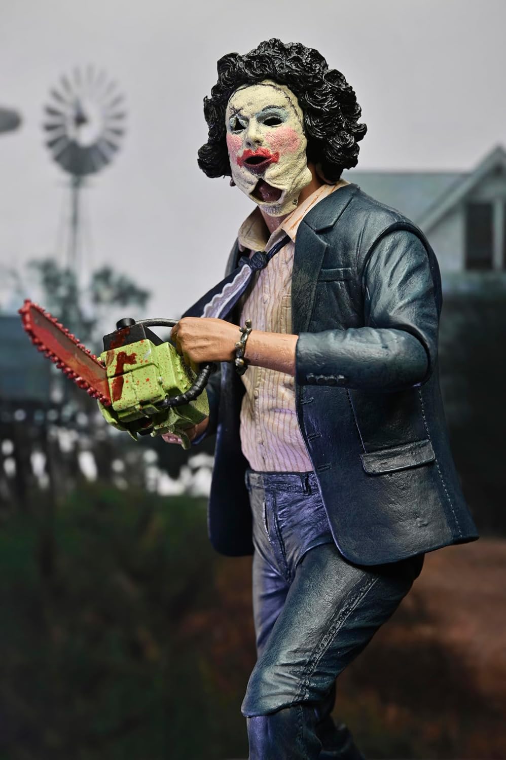 Figura Leatherface Pretty Woman (50th Anniversary) – Texas Chainsaw Massacre – Ultimate 7