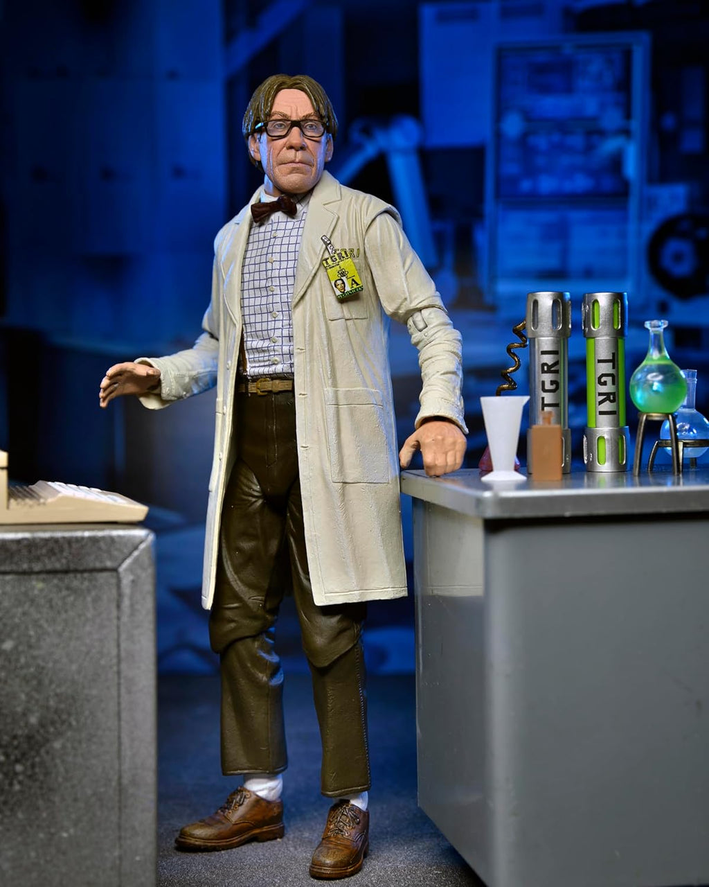 Figura Professor Perry & Hazmat Suit Professor – Teenage Mutant Ninja Turtles 2: Secret of the Ooze – 7” Scale – Neca