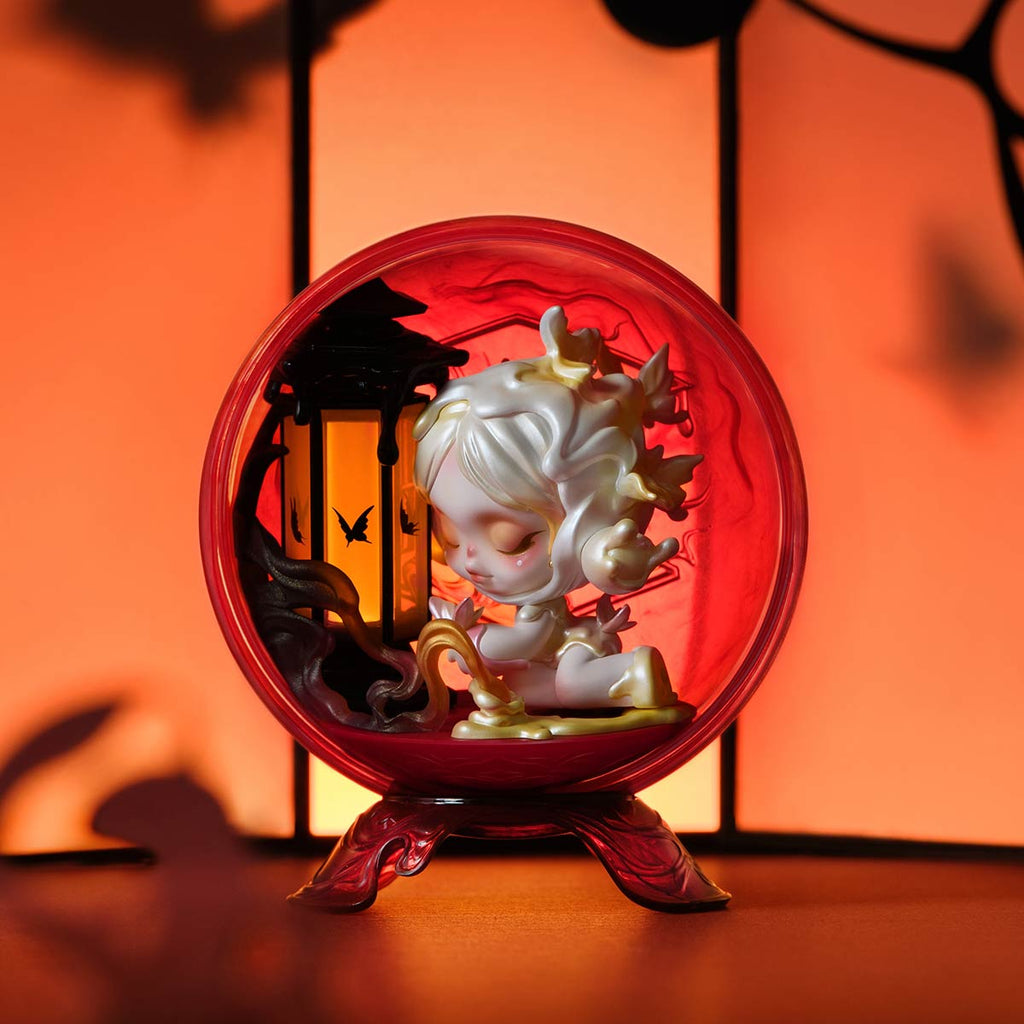 Blind Box Skullpanda - The Mirage - Collectible Surprise Figure - Pop Mart
