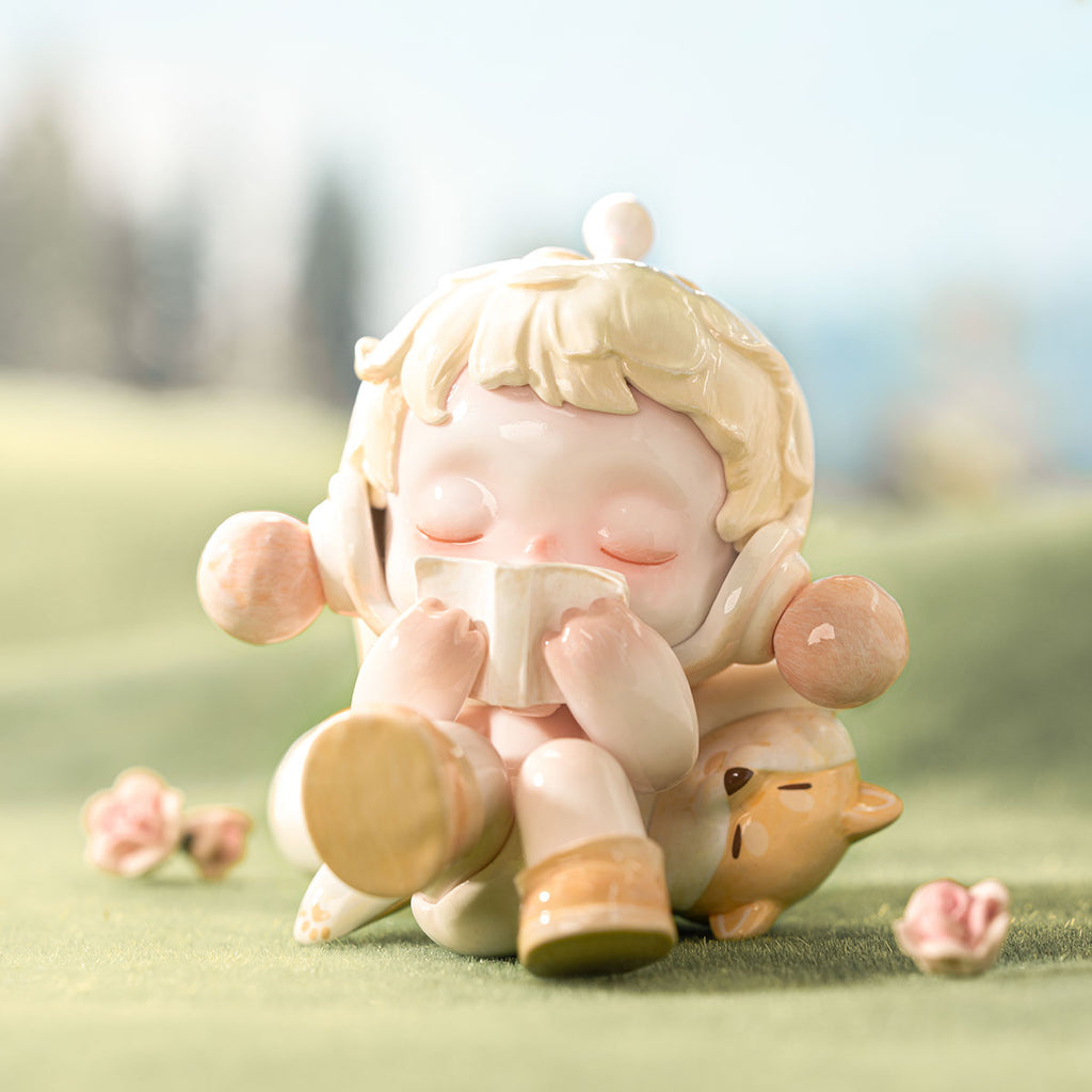 Blind Box Skullpanda - The Warmth - Collectible Surprise Figure - Pop Mart