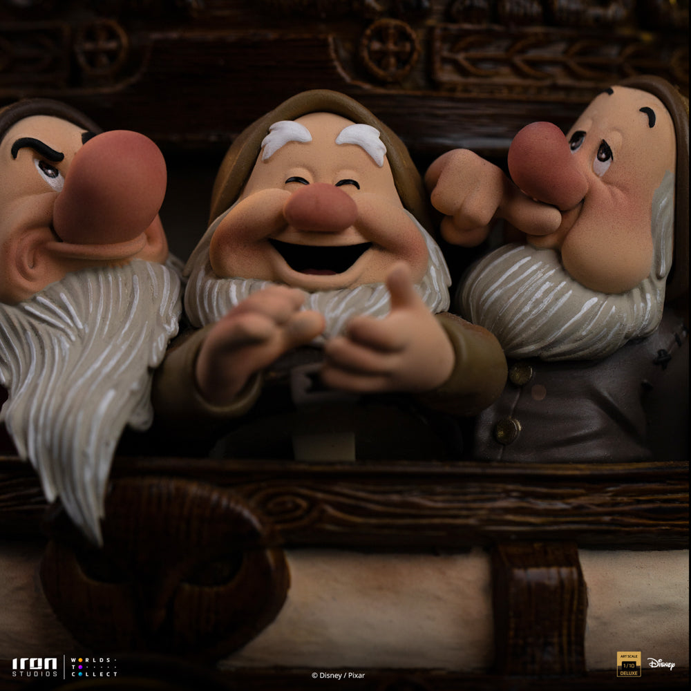 Estátua Snow White Deluxe - Snow White and the Seven Dwarfs - Art Scale 1/10 - Iron Studios