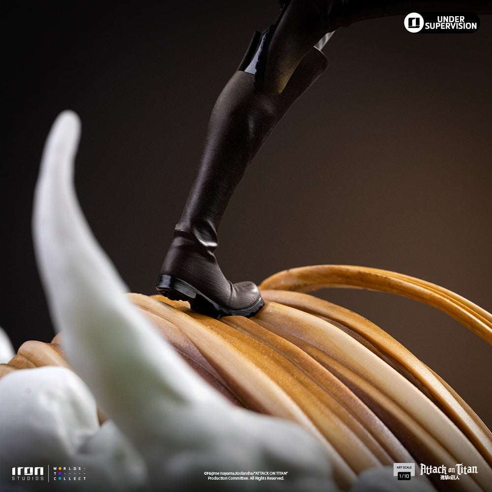 Estátua Eren Yeager - Attack on Titan - Art Scale 1/10 - Iron Studios