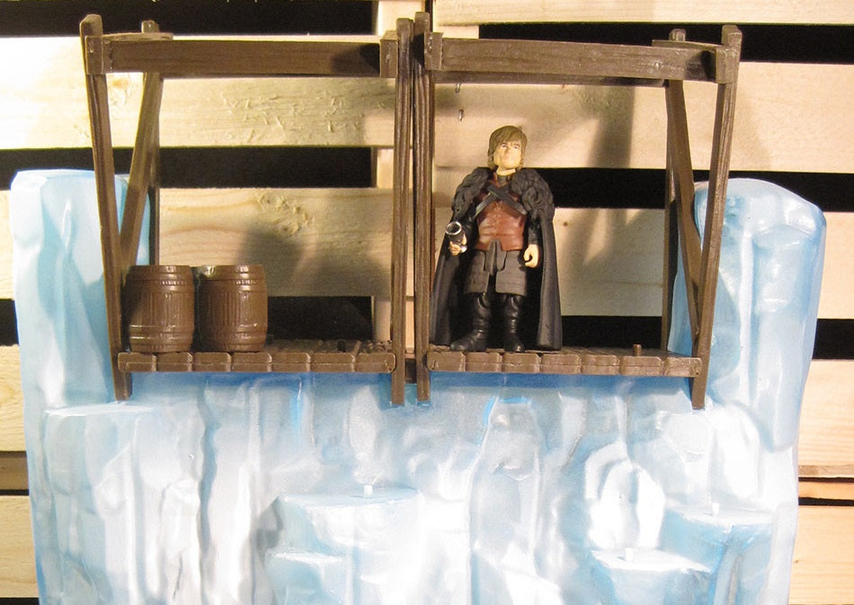 Figura Tyrion Lannister and The Wall Display - Game of Thrones - Funko