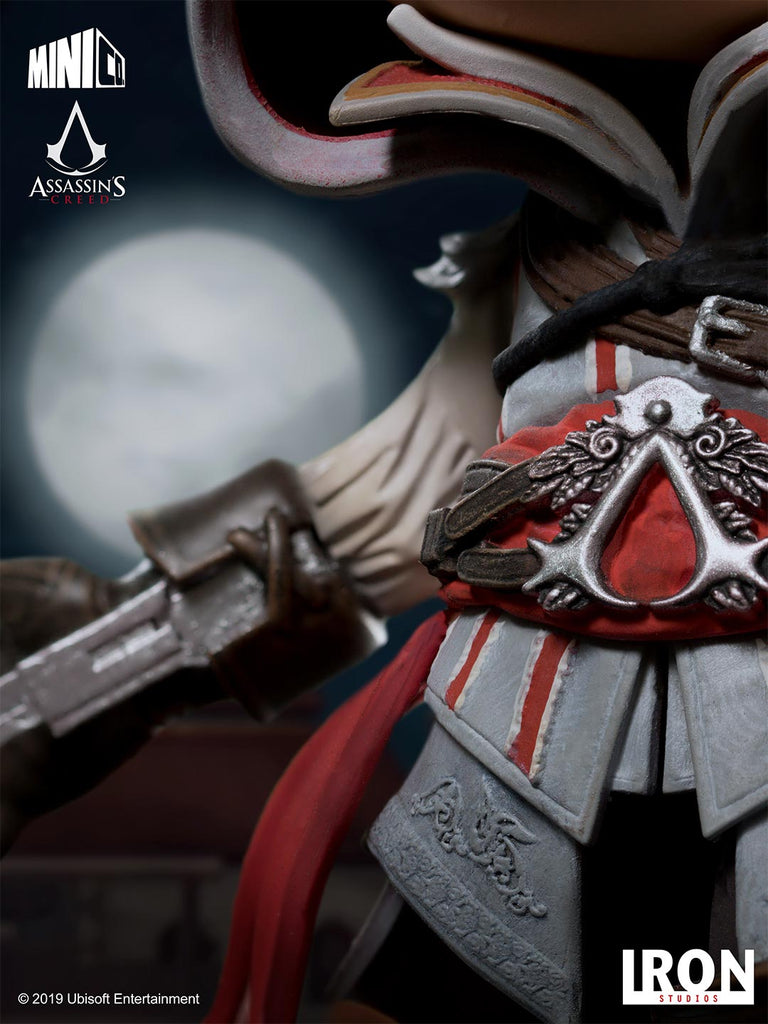 Estátua Ezio - Assassin's Creed - MiniCo - Iron Studios