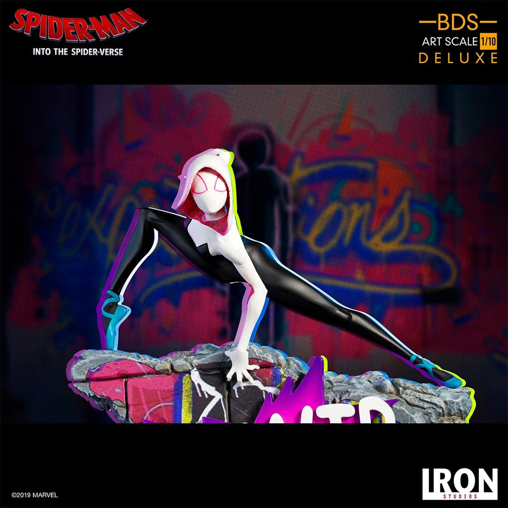 Estátua Spider Gwen - Spiderman: Into the Spiderverse - Art Scale 1/10 - Iron Studios