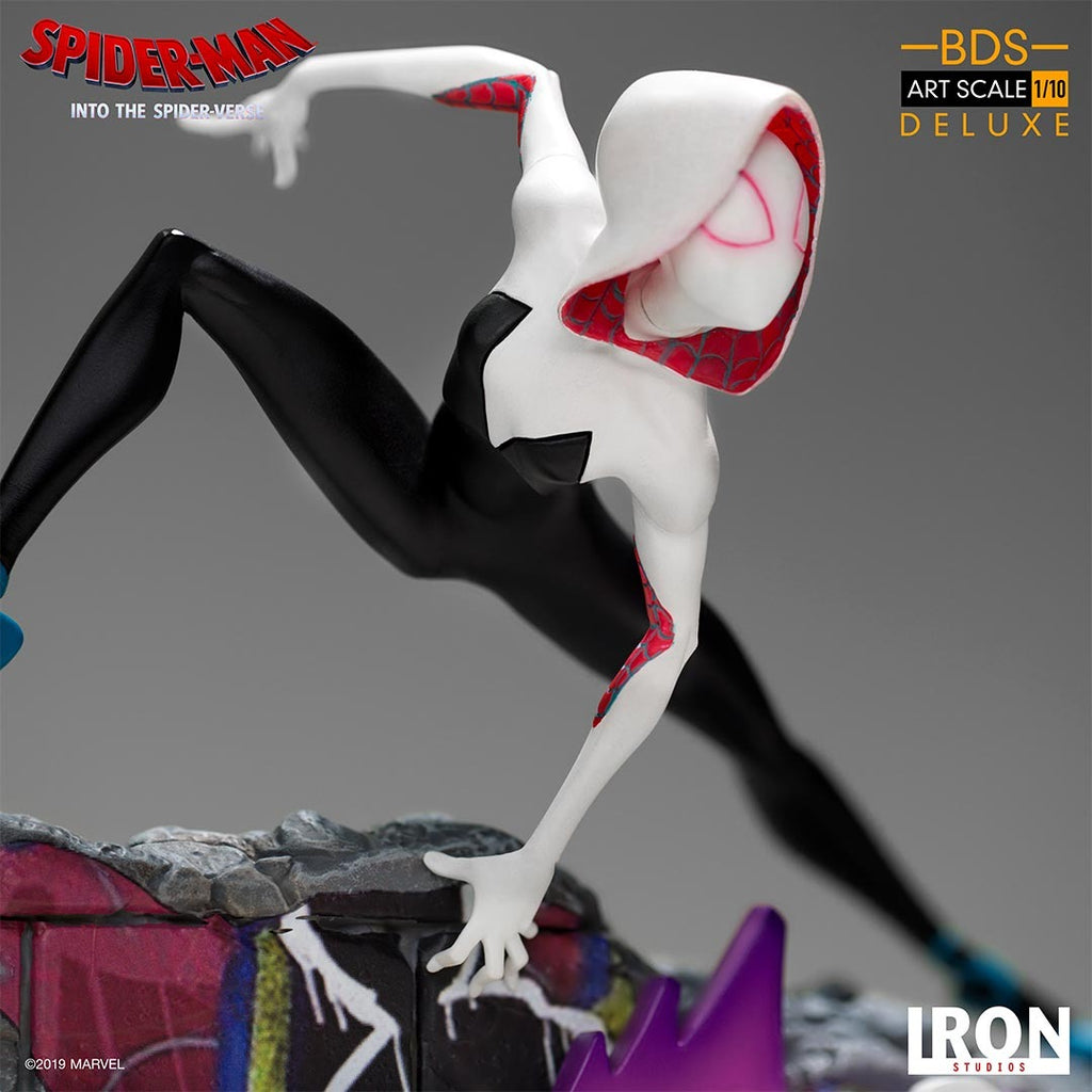 Estátua Spider Gwen - Spiderman: Into the Spiderverse - Art Scale 1/10 - Iron Studios