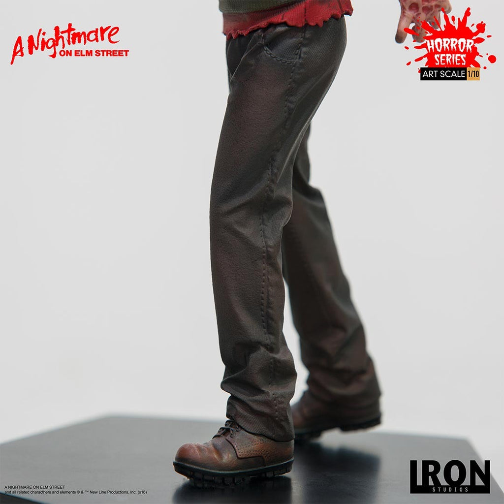 Estátua Freddy Krueger Regular - A Nightmare on Elm Street  - Bds Art Scale 1/10 - Iron Studios