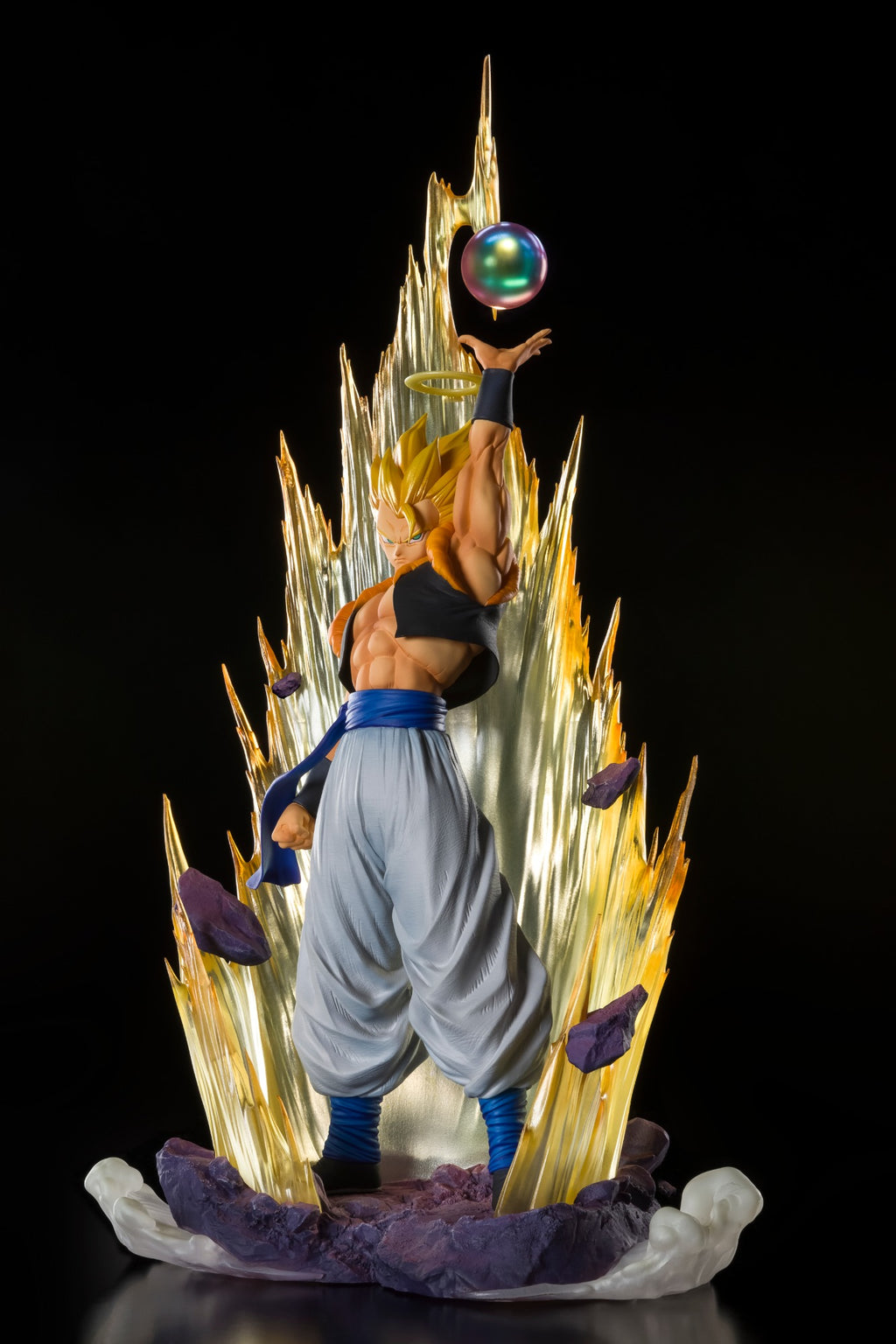 Estátua Gogeta (Revive) - Dragon Ball - FiguartsZERO - Bandai