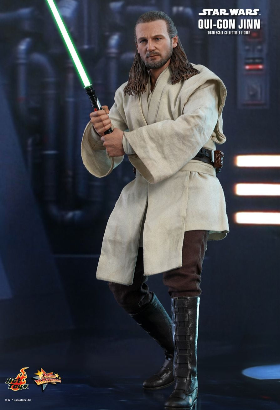 Figura Qui-Gon Jinn - Star Wars - 1/6 Figure - Hot Toys – Iron