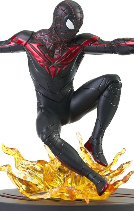 Estátua PS5 Miles Morales - Marvel Gameverse - Marvel Gallery - Diamond