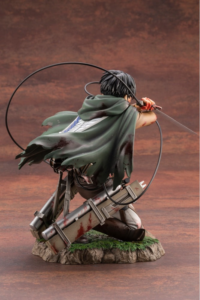 Estátua Levi Fortitude Ver. - Attack on Titan - Art FX - Kotobukiya