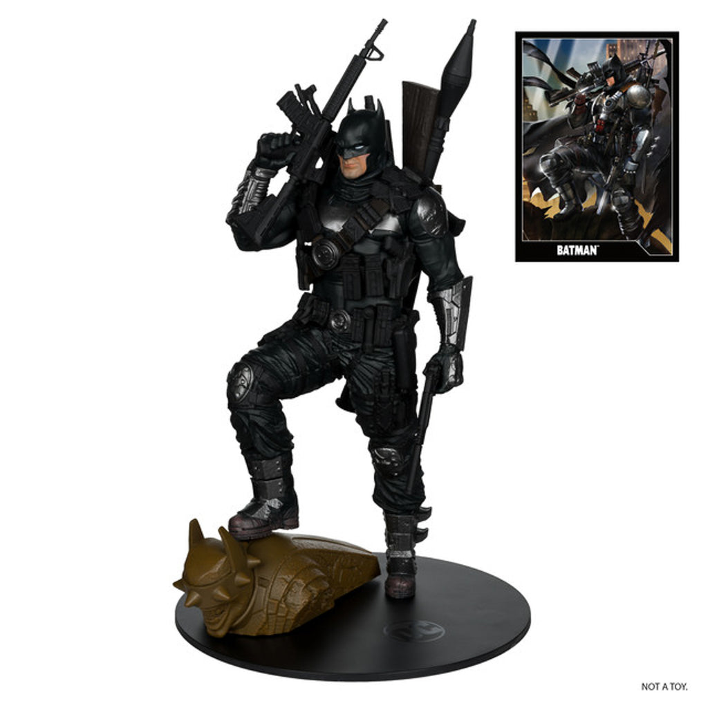 Figura Batman The Grim Knight Dark Multiverse Gold Label Exclusive - DC Comics - 1/6 Scale - McFarlane