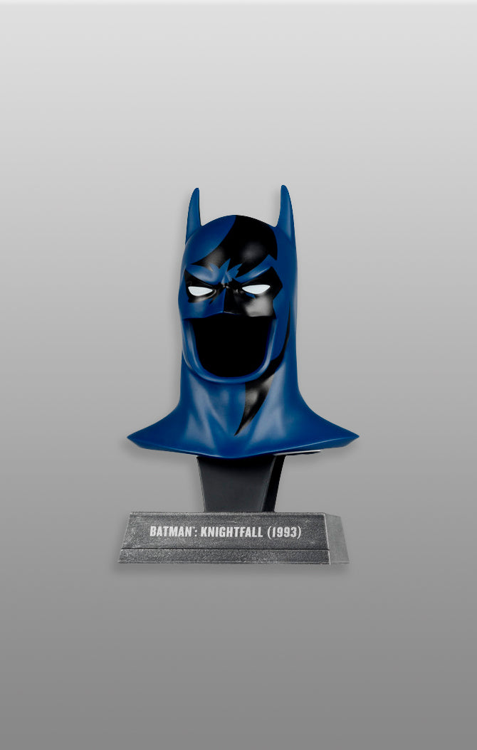 Figura Batman Knightfall - Batman - Cowl Replicas Bundle 1/3 Scale - McFarlane