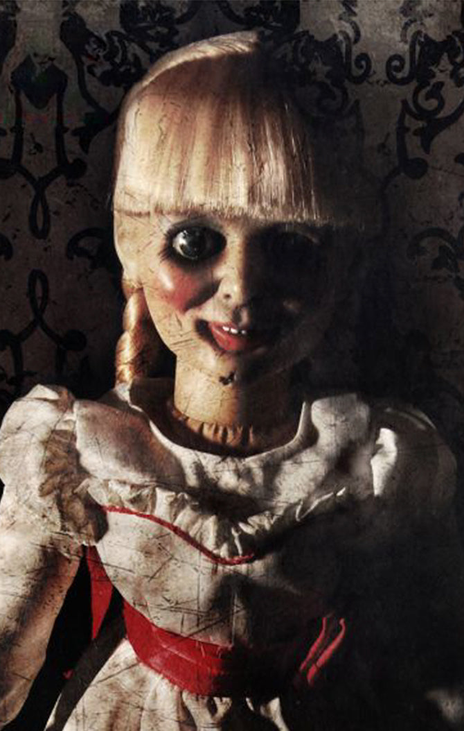Figura Annabelle - Annabelle - Roto Plush - Mezco