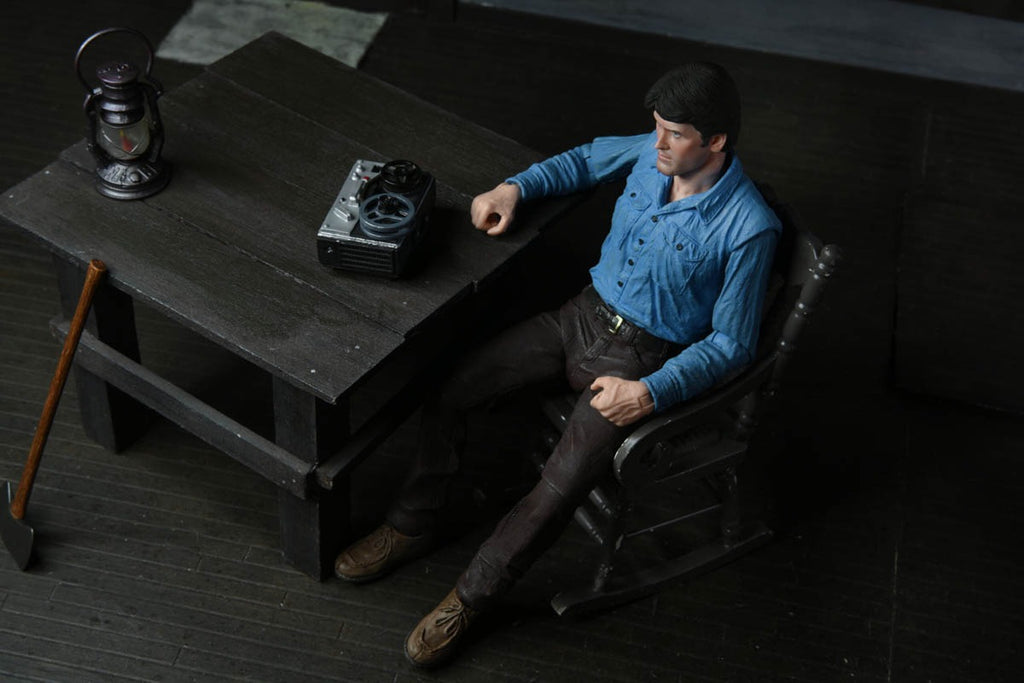 Figura Ultimate Ash - The evil Dead 40th Anniversary - 7 Scale Action Figure - Neca