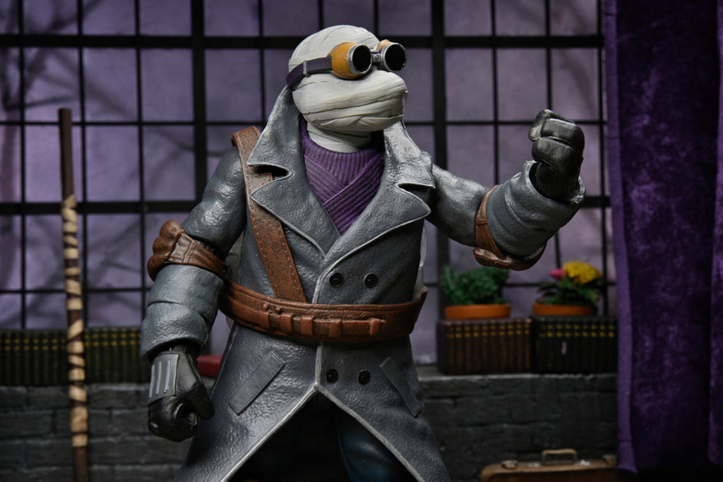Figura Ultimate Donatello como Homem Invisível - Tartarugas Ninja x Universal Monsters - 7'' Scale - Neca