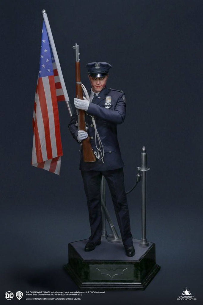 Estátua Coringa Police Uniform - Batman The Dark Knight - 1/3 Scale - Queen Studios
