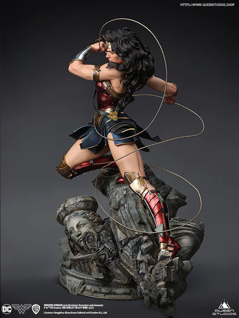 Estátua Mulher Maravilha Comics Early Bird Offer - DC Comics - 1/4 Scale - Queen Studios