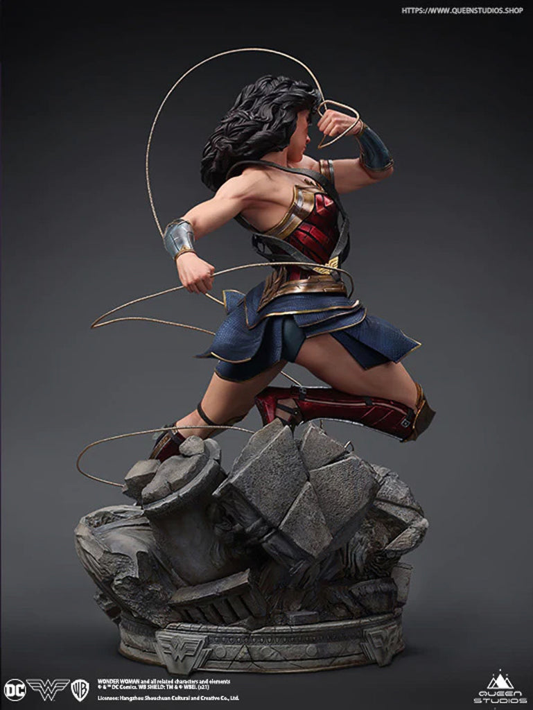 Estátua Mulher Maravilha Comics Early Bird Offer - DC Comics - 1/4 Scale - Queen Studios