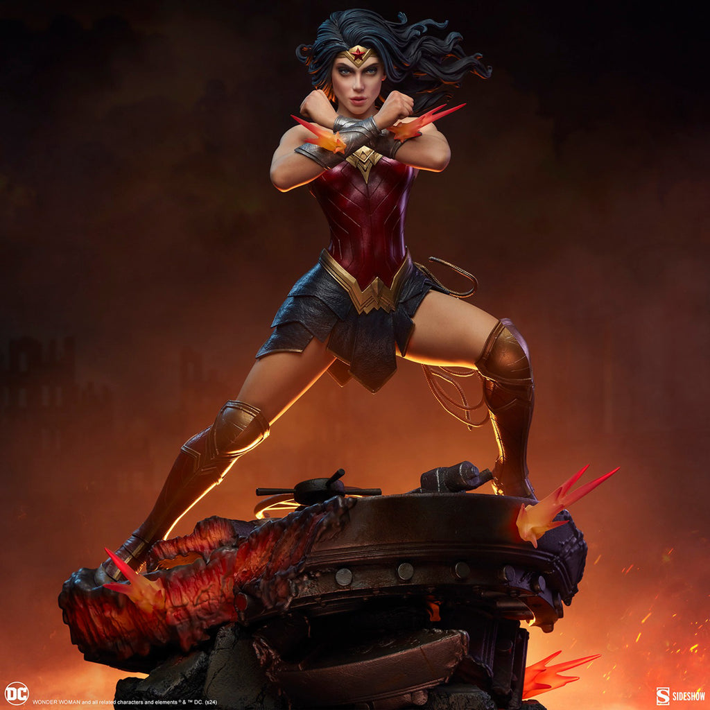 Estátua Mulher Maravilha Saving The Day - DC Comics - Premium Format 1/4 - Sideshow