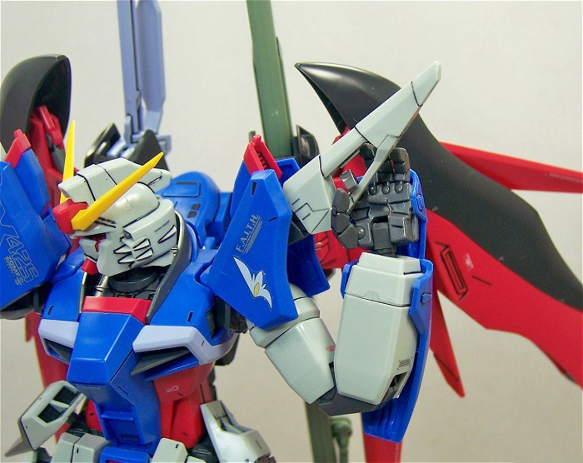 ZGMF-X42S Destiny Gundam - Gundam - MG 1/100 - Bandai – Iron