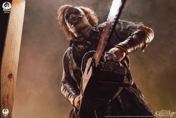 Estátua Leatherface Deluxe – The Texas Chain Saw Massacre – 1/4 Statue – PCS