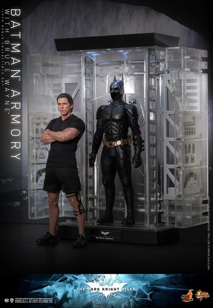 Figura Batman Armory with Bruce Wayne - The Dark Knight Rises - Sixth Scale - Hot Toys