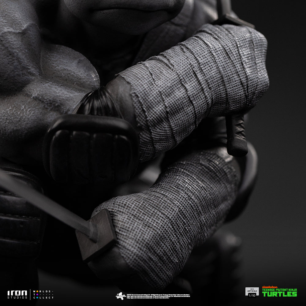 Estátua Leonardo (Black and White Variant) – TMNT – BDS Art Scale 1/10 – Iron Studios