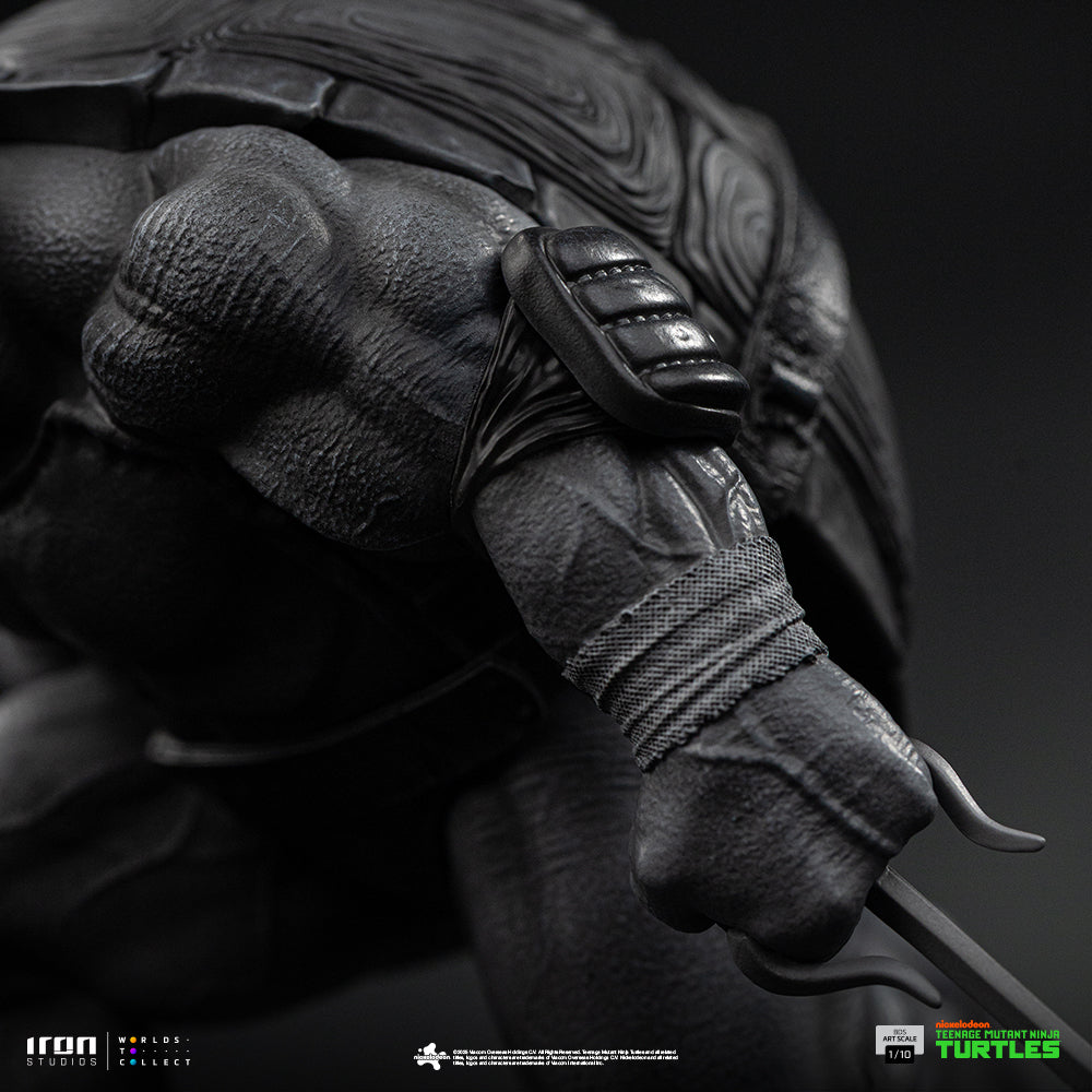 Estátua Raphael (Black and White Variant) – TMNT – BDS Art Scale 1/10 – Iron Studios
