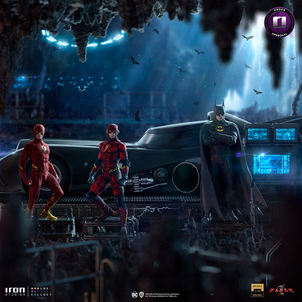 Estátua Batmobile Deluxe - The Flash Movie - Art Scale 1/10 - Iron Studios