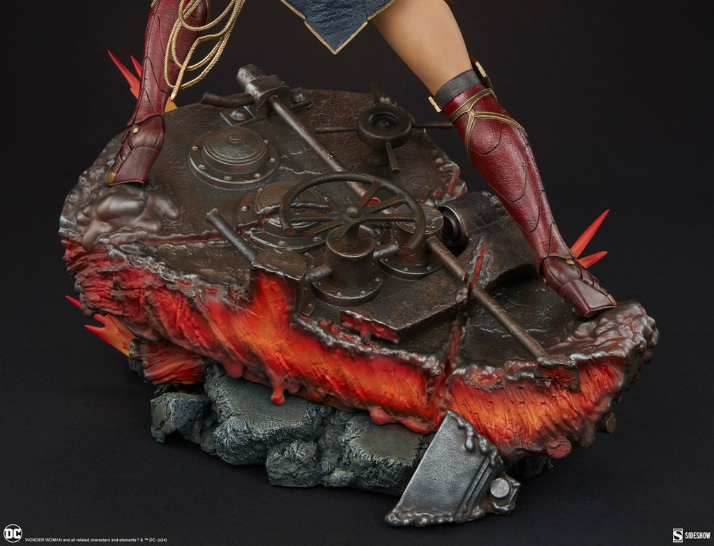 Estátua Mulher Maravilha Saving The Day - DC Comics - Premium Format 1/4 - Sideshow