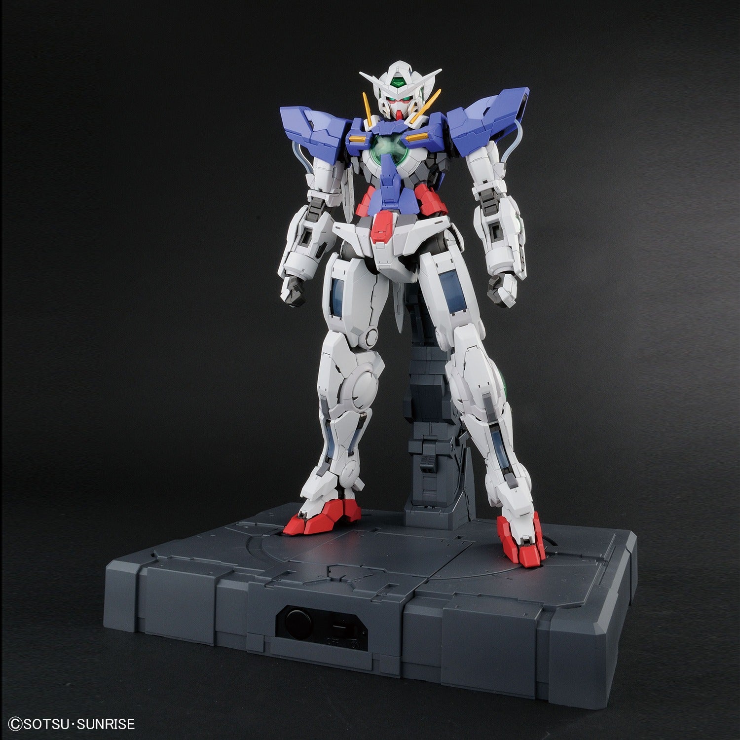 PG GUNDAM EXIA 1/60 バンダイ Gundam Exia - Gundam - PG 1/60 - Bandai – Iron Studios Brasil