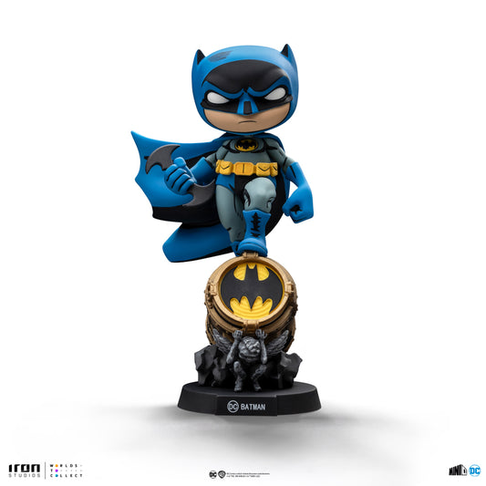 Estátua Batman on Bat-Signal (Blue Variant) - MiniCo - Iron Studios