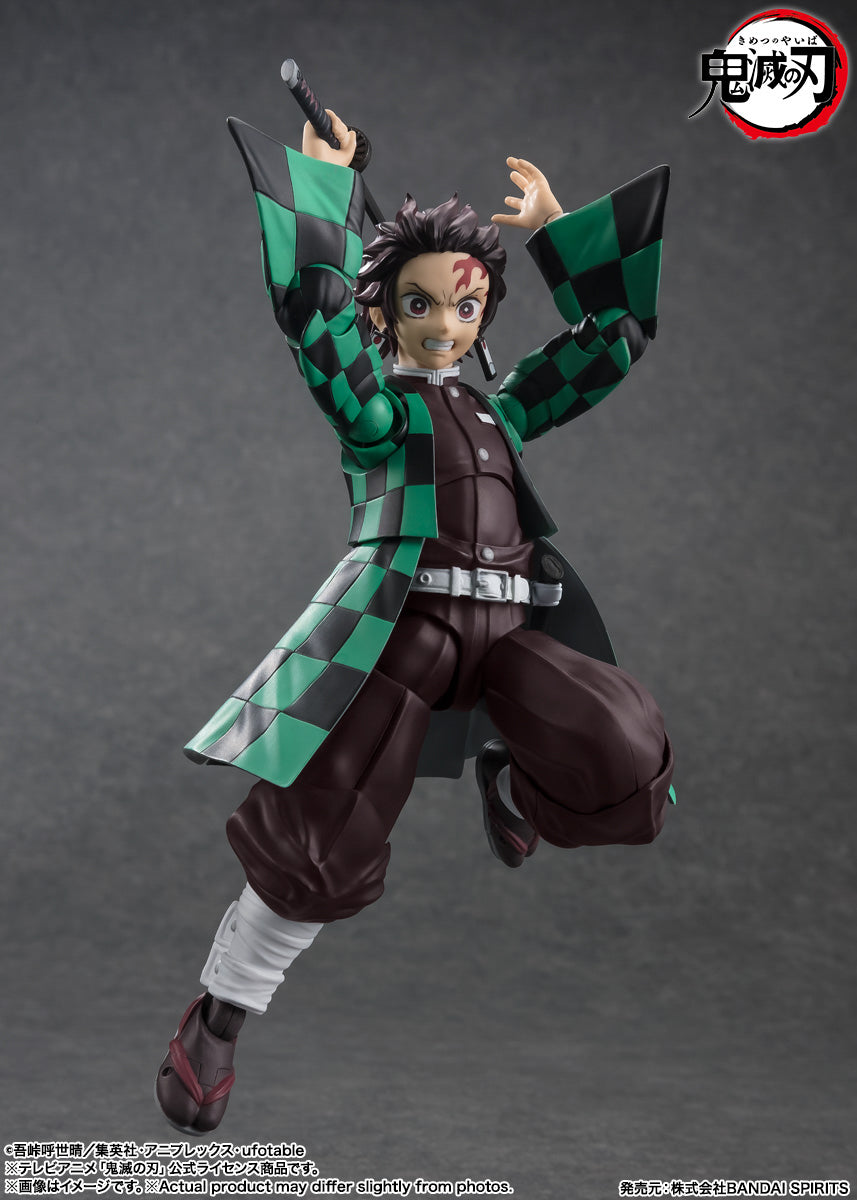 Figura Tanjiro Kamado - Demon Slayer - S.H.Figuarts - Bandai