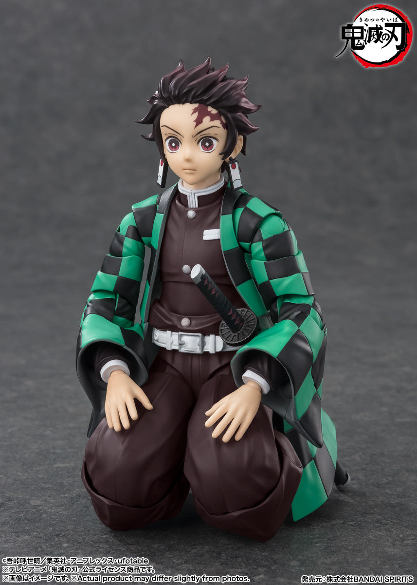 Figura Tanjiro Kamado - Demon Slayer - S.H.Figuarts - Bandai