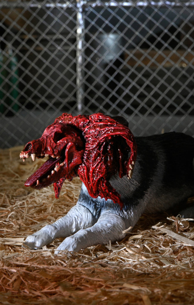 Figura Ultimate Dog Creature Deluxe - The Thing - 7'' Scale - Neca