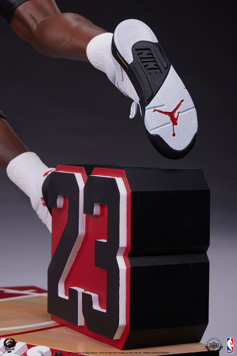 Estátua Michael Jordan - NBA - Quarter Scale - PCS