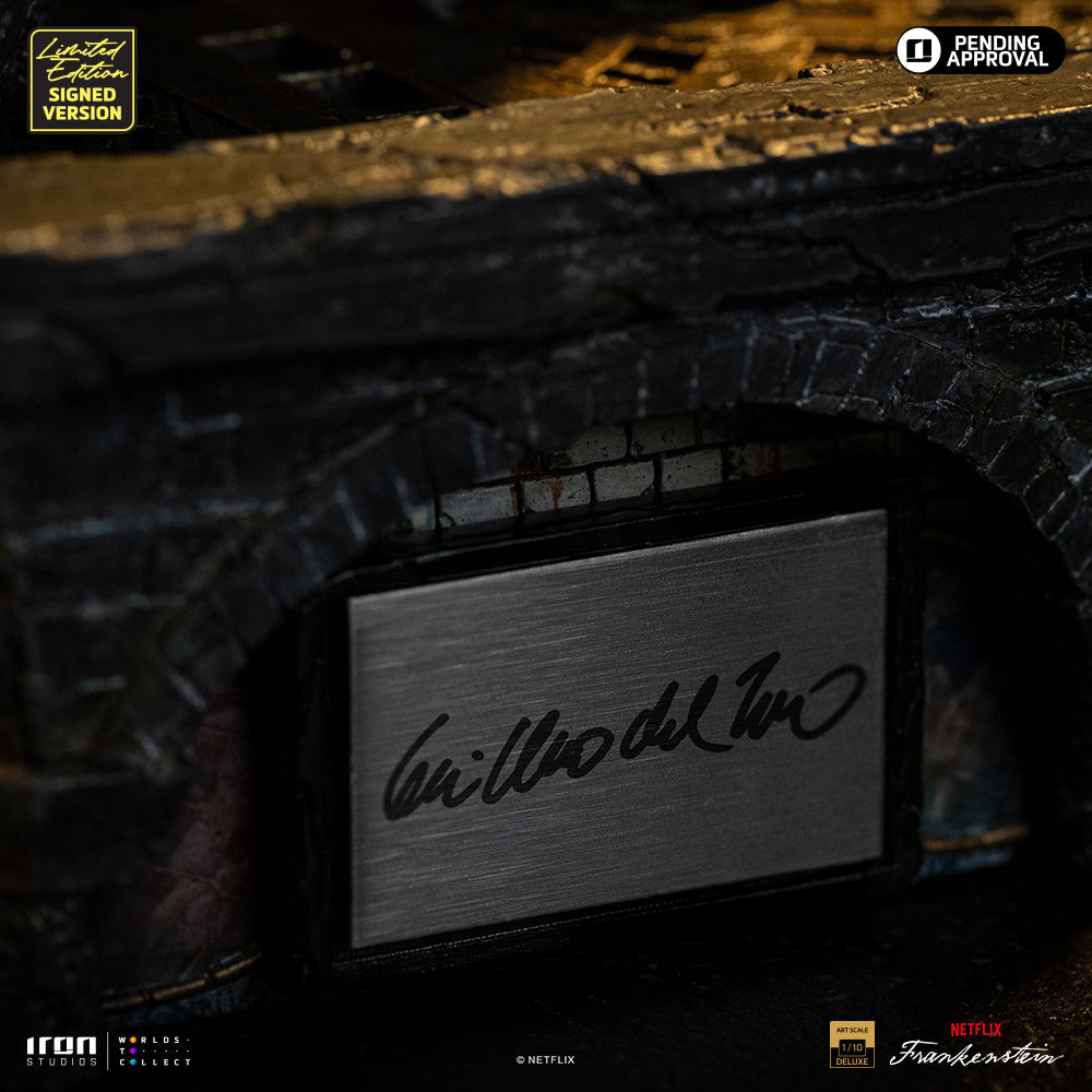 Estátua Frankenstein's Monster - Guillermo Del Toro's Frankenstein (Signed ver.) - Deluxe Art Scale 1/10 - Iron Studios
