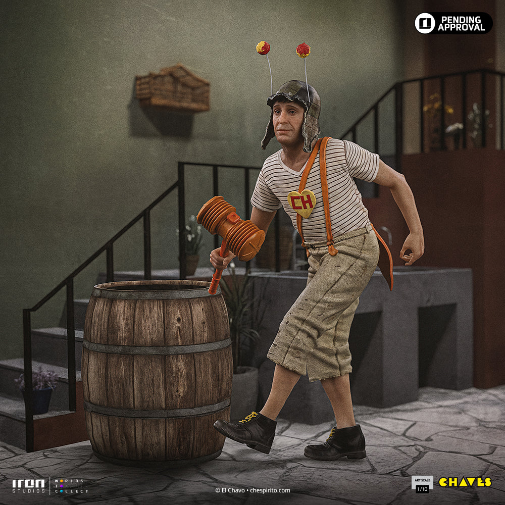Estátua Chaves (Chapolin ver.) - Chaves - Art Scale 1/10 – Iron Studios