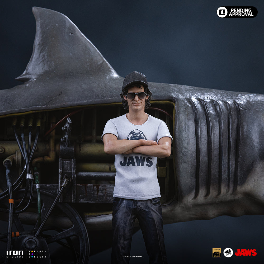 Estátua Steven Spielberg & Jaws 50th Anniversary – Deluxe Art Scale 1/10 – Iron Studios