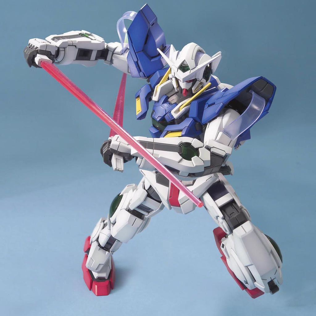 GN-001 Gundam Exia – MG 1/100 – Bandai
