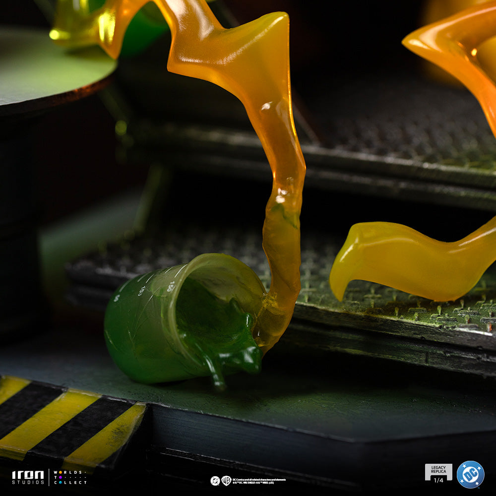 Estátua  The Flash - DC Comics Series 9 - Legacy Replica 1/4 - Iron Studios