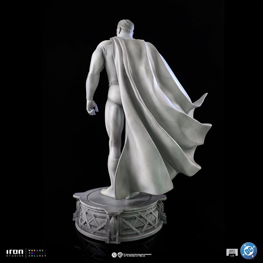 Estátua Superman (Marble Version) - DC Trinity - Legacy Replica 1/4 - Iron Studios