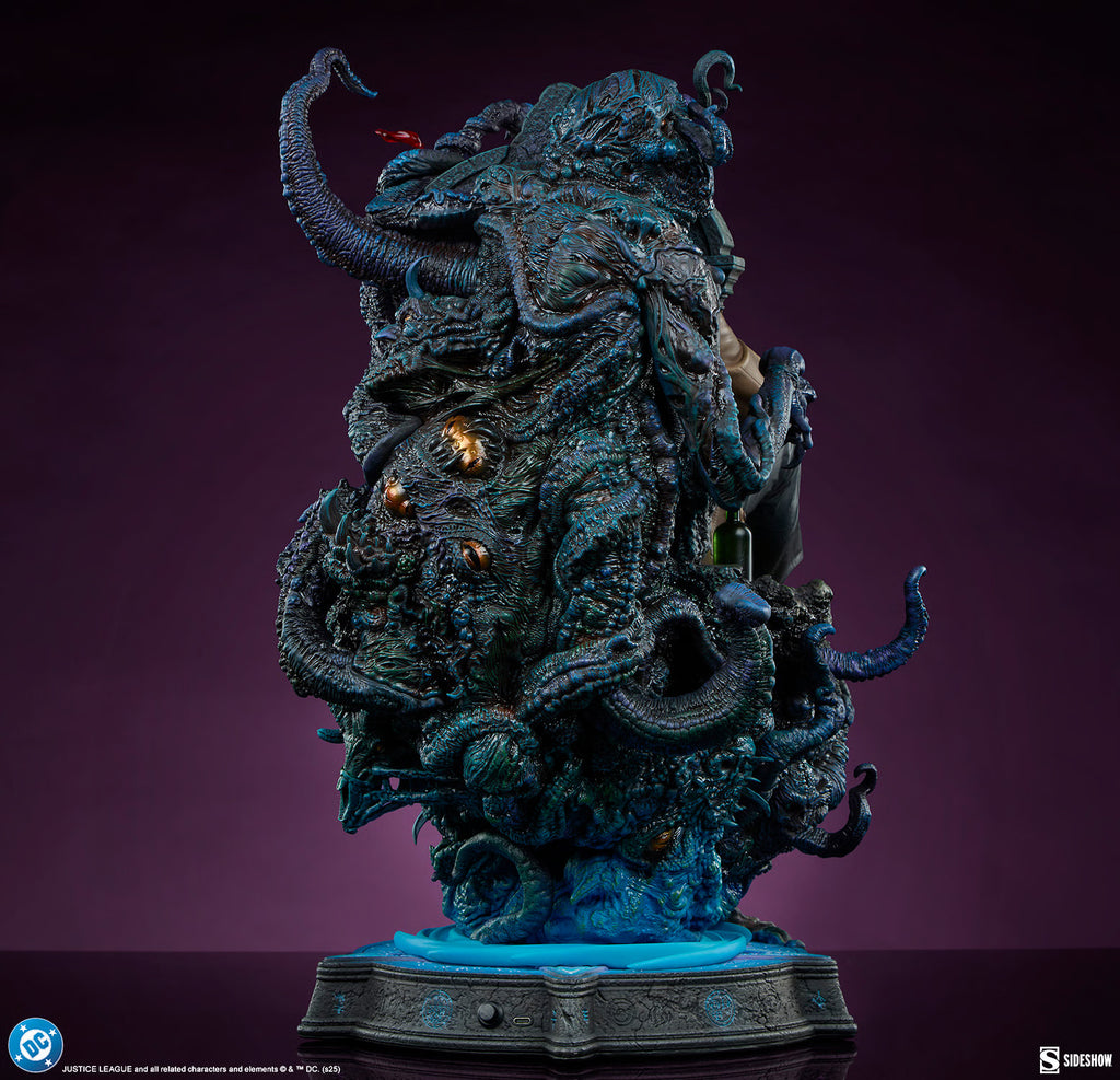 Estátua John Constatine: Just Another Exorcism Hangover - Hellblazer - Premium Format 1/4 - Sideshow