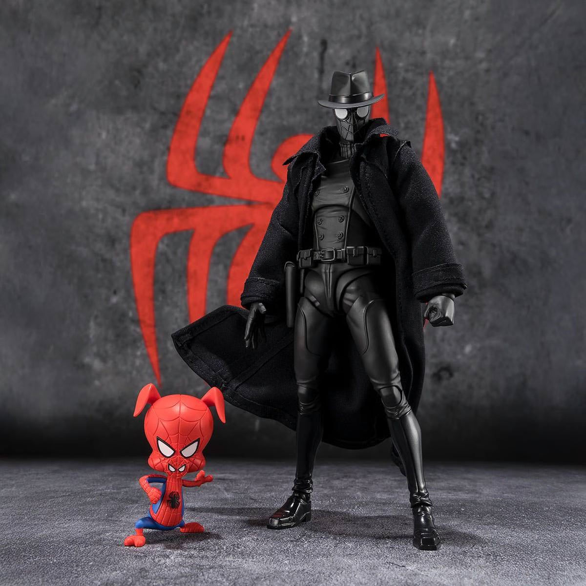 Figura Spider-Man Noir & Spider-Ham (Across the Spider-Verse