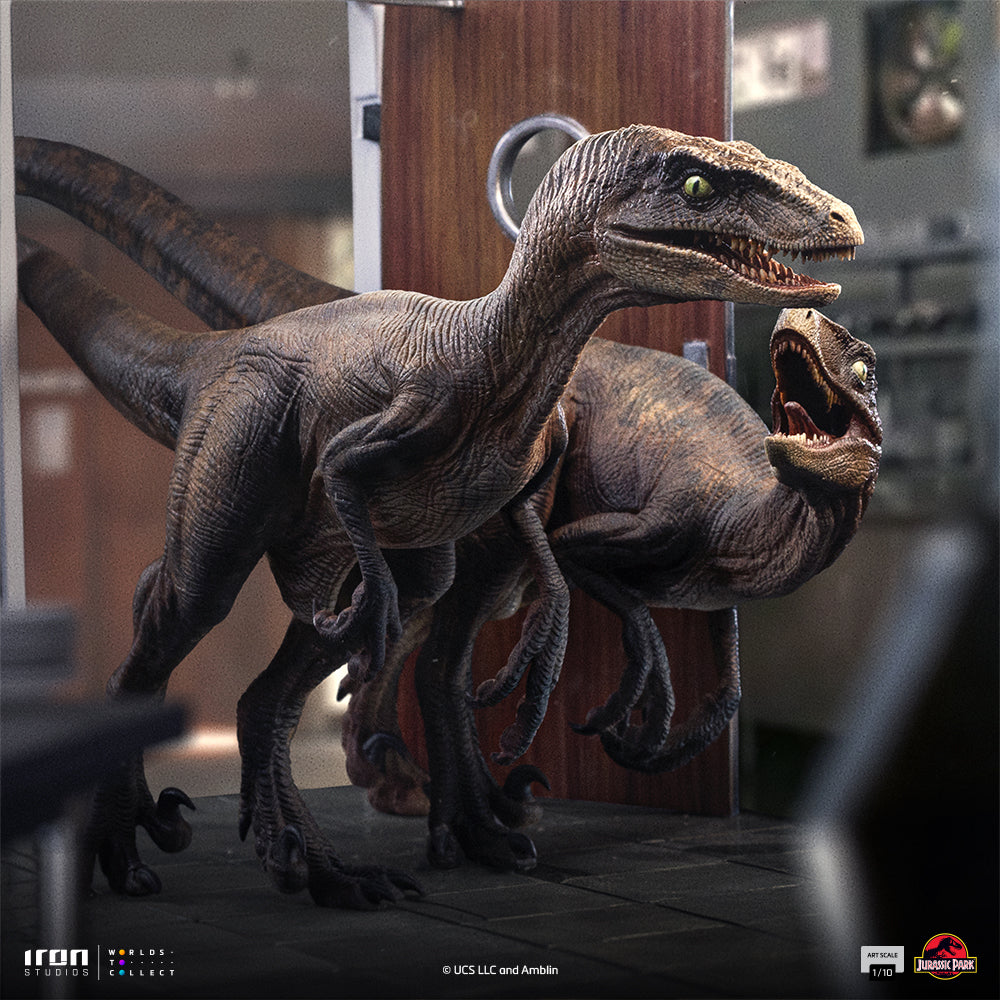 Voucher Pré-venda - Estátua Raptors at the Kitchen’s Door – Jurassic Park – Art Scale 1/10 – Iron Studios